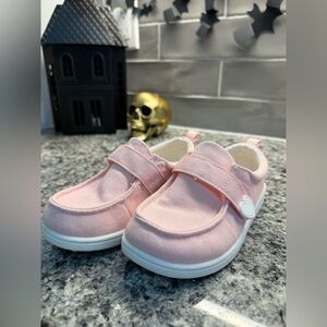 Girls Pink Wonder Nation Hey Dude Style Loafers Sz 9